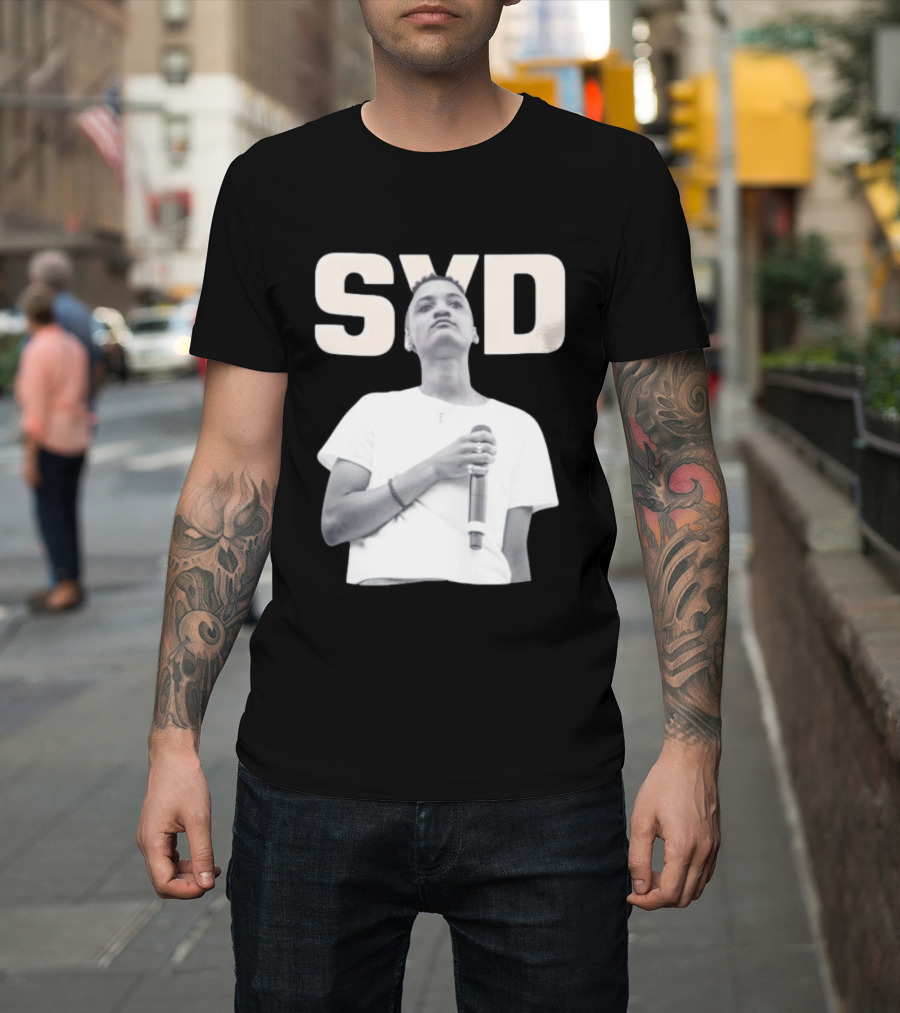 SYD Sydney Bennett Microphone Performance T-Shirt
