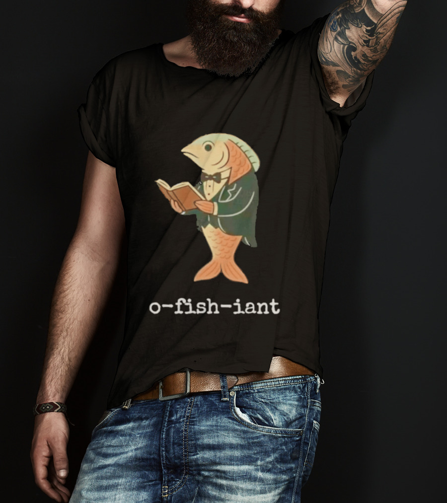 O Fish Iant Reading Fish In Tuxedo Nature Humor T-Shirt