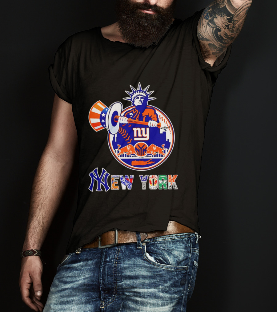 NY Yankees Mets Knicks Rangers Giants Statue Of Liberty New York Sports T-Shirt
