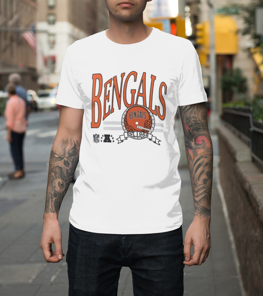 Bengals Est 1968 Helmet Vintage Football Cincinnati T-Shirt