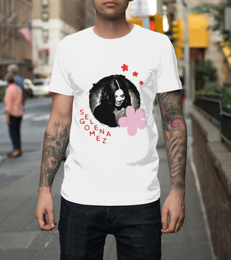 Selena Gomez Smile With Pink Paper Flower And Red T-Shirt