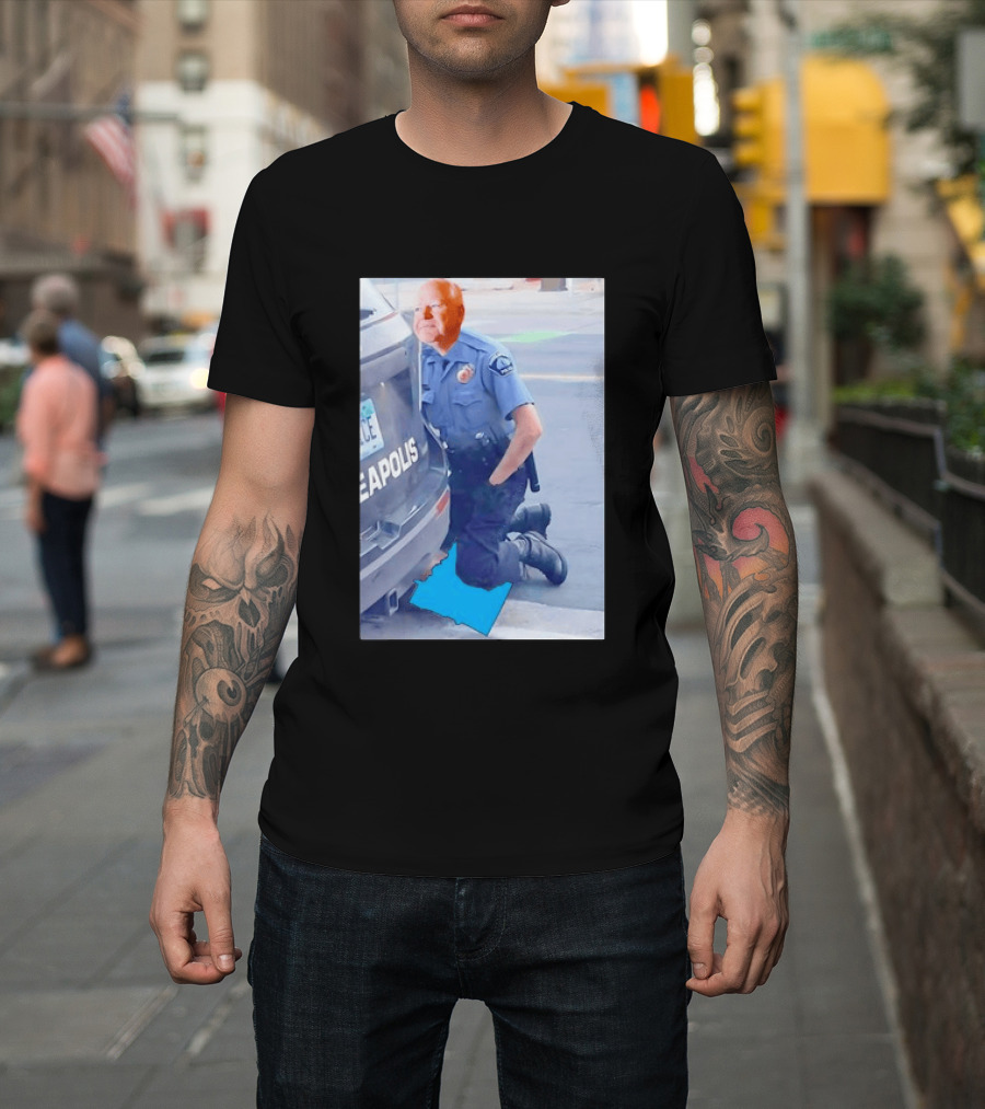 Tim Walz Minneapolis Police Meme With Minnesota State Reference T-Shirt