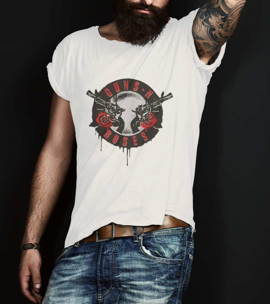Guns N Roses World Tour 2026 Spray Painted Skull And Roses T-Shirt