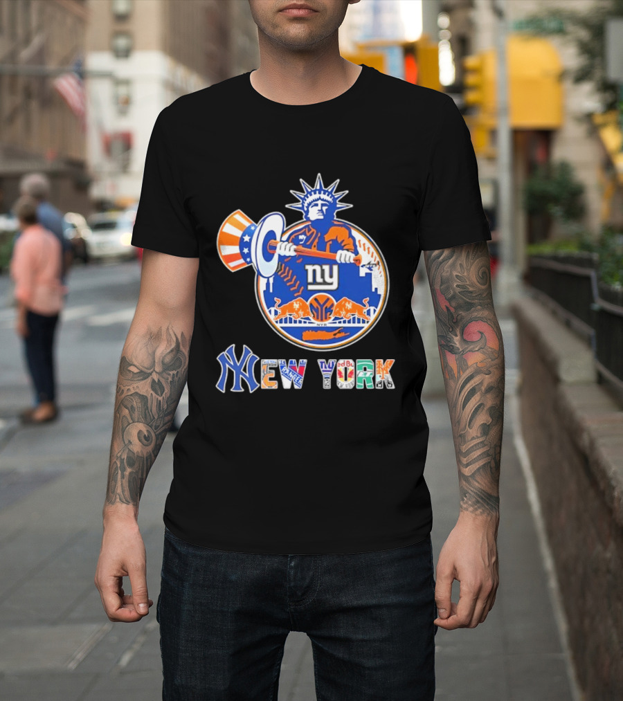 New York Liberty Skyline Sports Teams Knicks Mets Yankees T-Shirt
