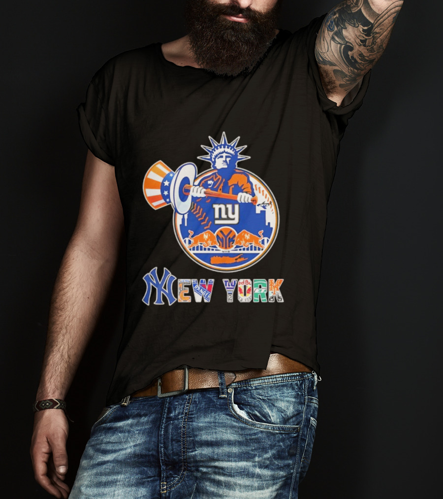 New York Liberty Skyline Sports Teams Knicks Mets Yankees T-Shirt