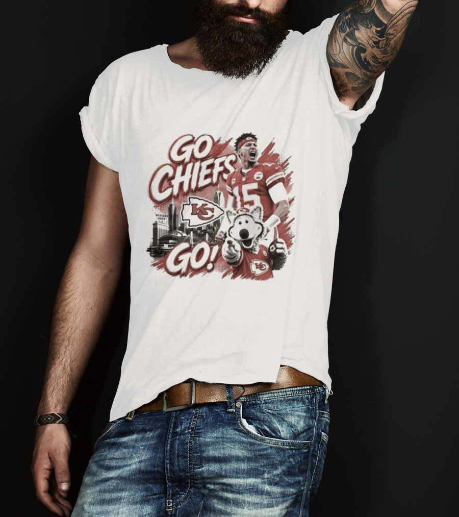 Go Chiefs Go Patrick Mahomes KC Wolf Kansas City Chiefs T-Shirt