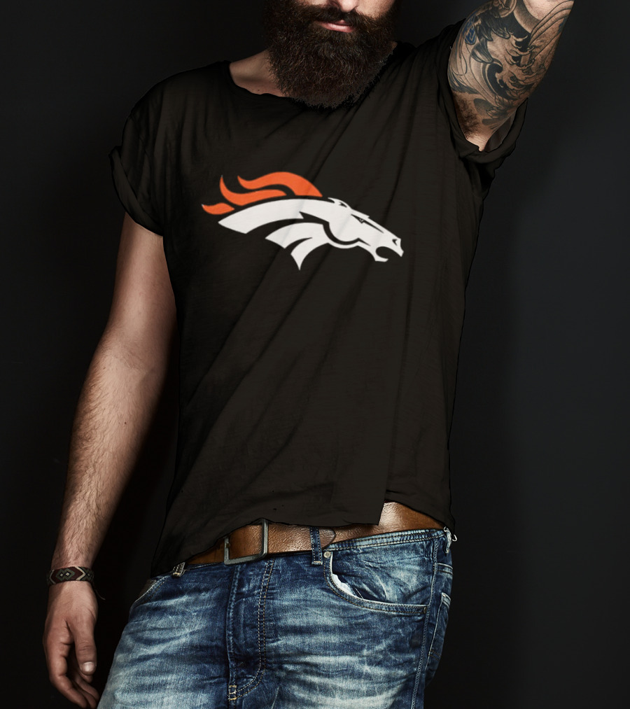 Denver Broncos Damn Right I Am A Broncos Now And Forever Signatures Two Sided T-Shirt