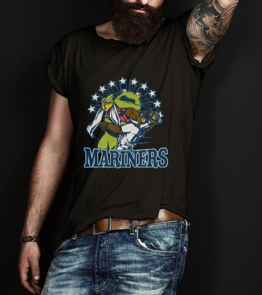 Mariner Moose Hugs Humpy Salmon With Mariners Stars T-Shirt