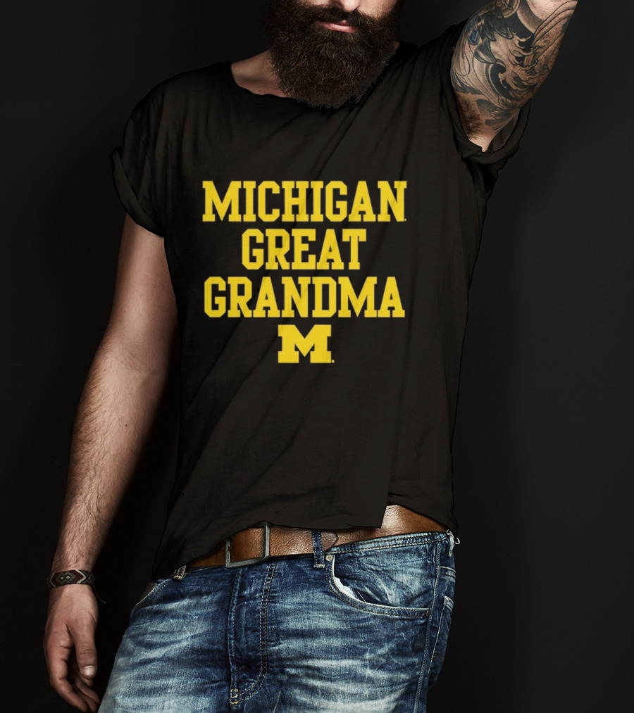Michigan Wolverines Great Grandma M 2026 NCAA Family Sports Fan Gear T-Shirt