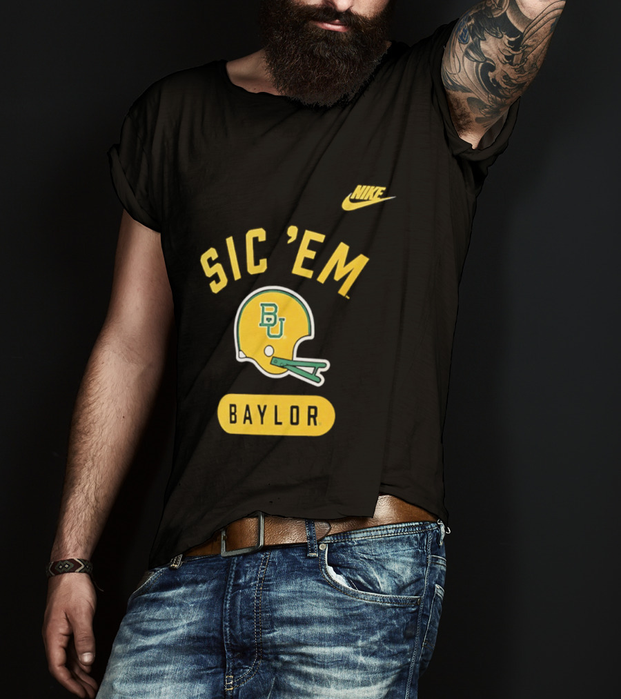 Nike Sic 'Em Baylor Football Helmet BU T-Shirt