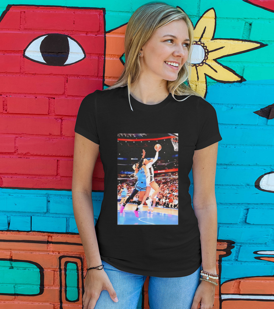 Caitlin Clark Indiana Fever Gameplay Action WNBA Basketball Competition T-Shirt