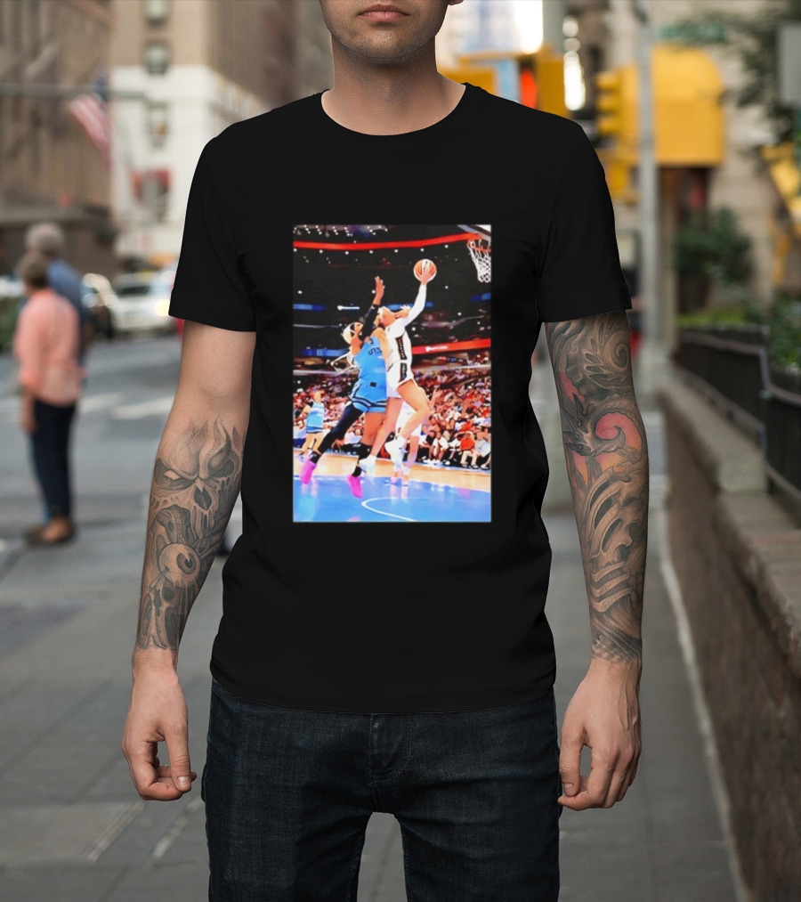 Caitlin Clark Indiana Fever Gameplay Action WNBA Basketball Competition T-Shirt