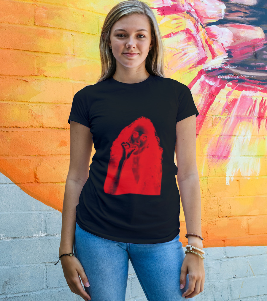 Carrie Smoking Stephen King Horror Movie T-Shirt