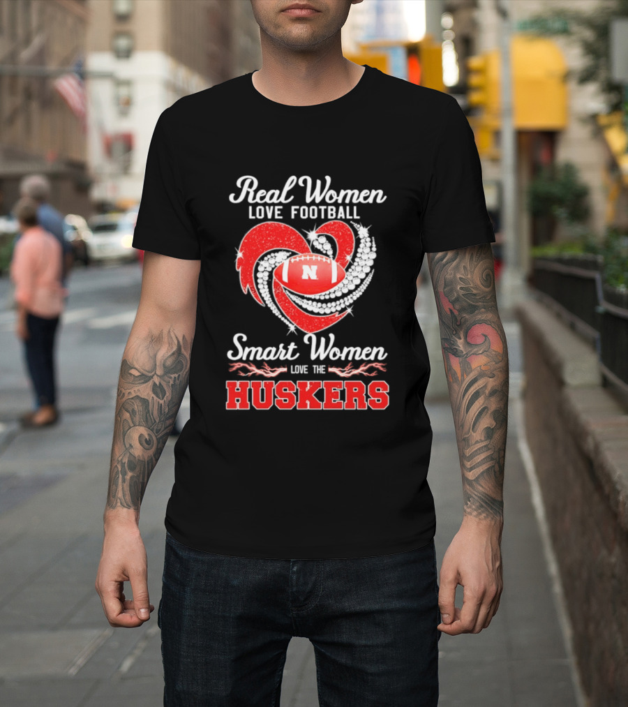 Real Women Love Football Smart Women Love The Nebraska Huskers Football Heart T-Shirt