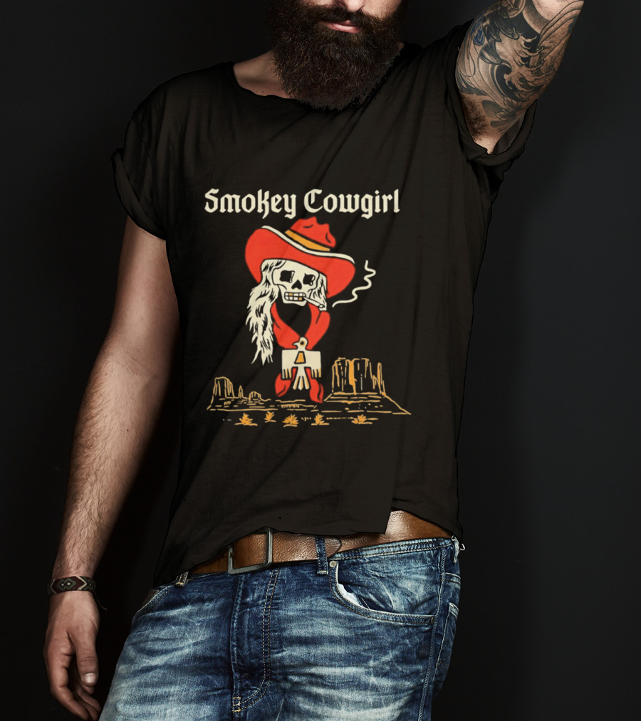 Smokey Cowgirl Western Skeleton Cowboy Desert Scene T-Shirt