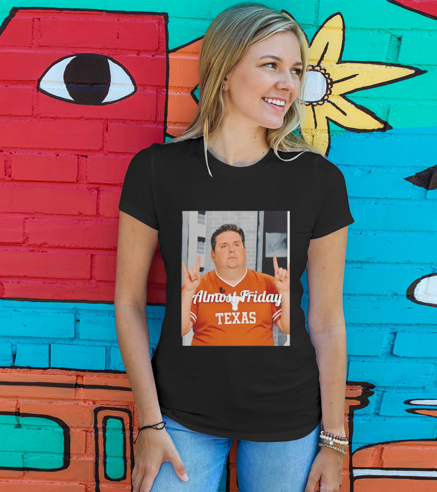 Almost Friday Texas Longhorn Hook 'EM T-Shirt