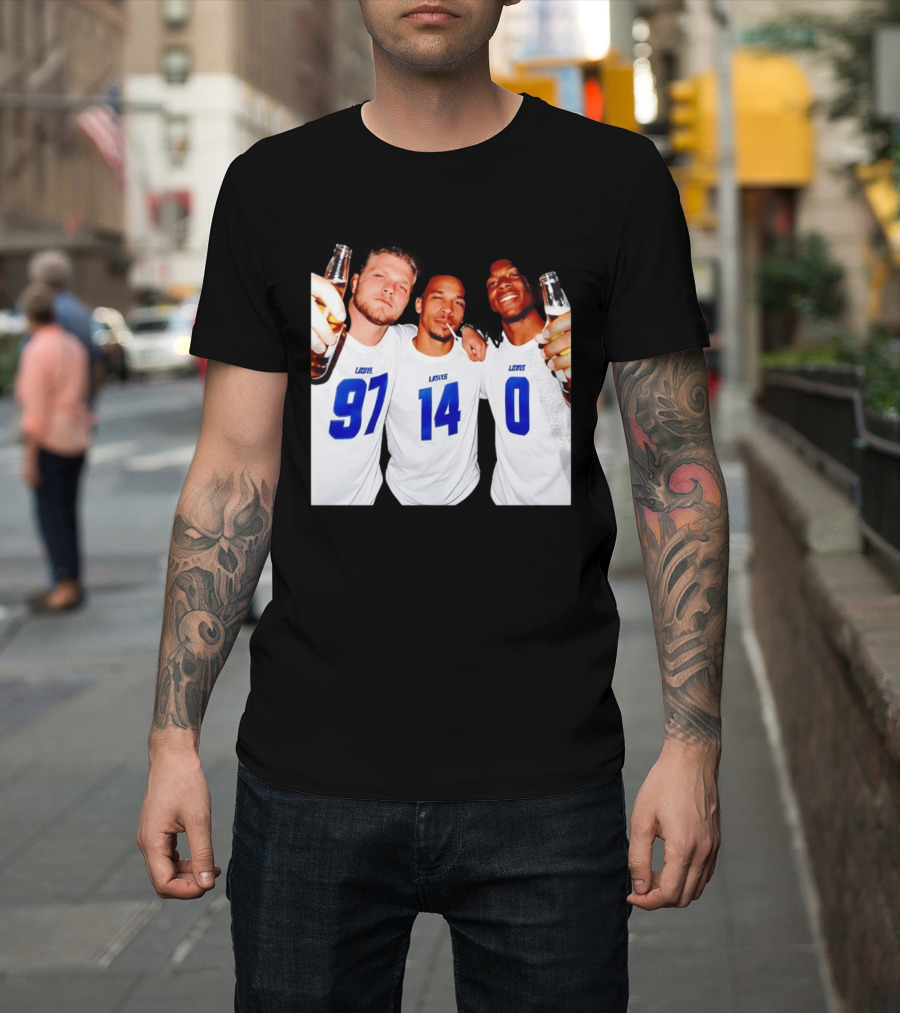Detroit Lions Aidan Hutchinson Amon Ra St. Brown Jahmyr Gibbs Holding Beer Bottles Smoking Celebration T-Shirt