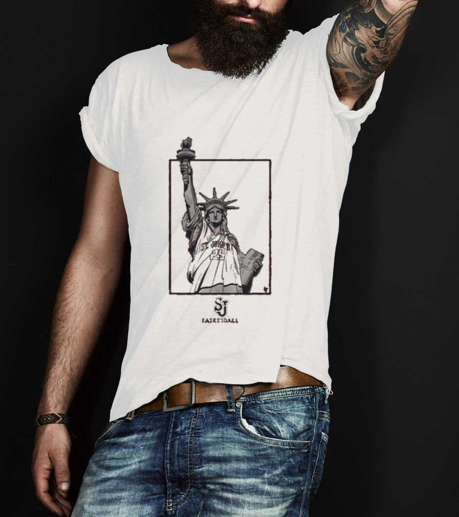 St John's Basketball New York's Team Statue Of Liberty SI Image T-Shirt