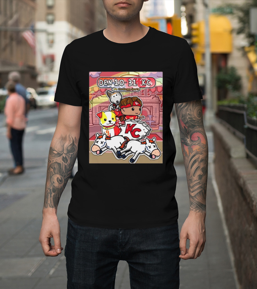 CornDoggy Sports DEN 10 31 KC Denver Broncos Vs Kansas City Chiefs Cartoon Characters And Dogs With Football T-Shirt