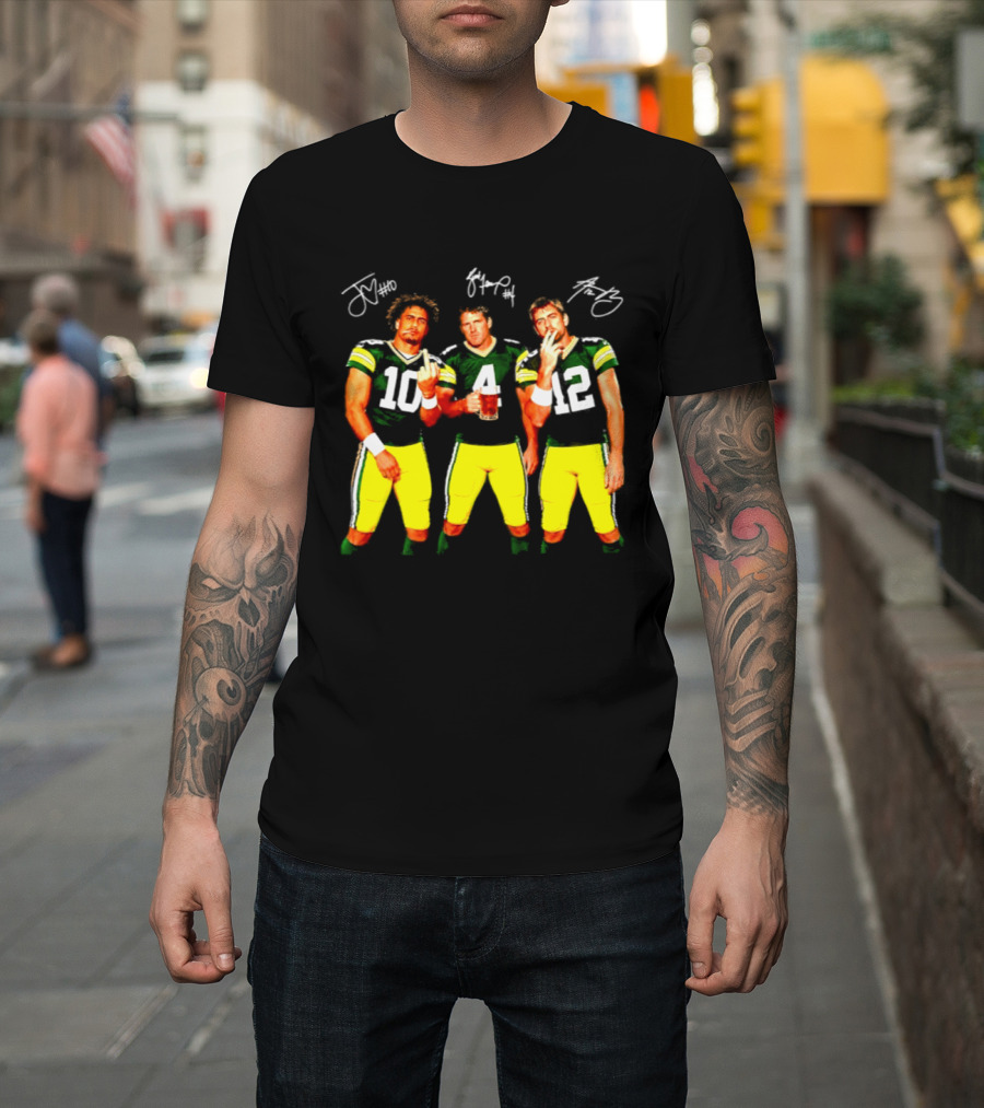 Brett Favre Aaron Rodgers Jordan Love Green Bay Packers Middle Finger Beer Smoking Signatures T-Shirt