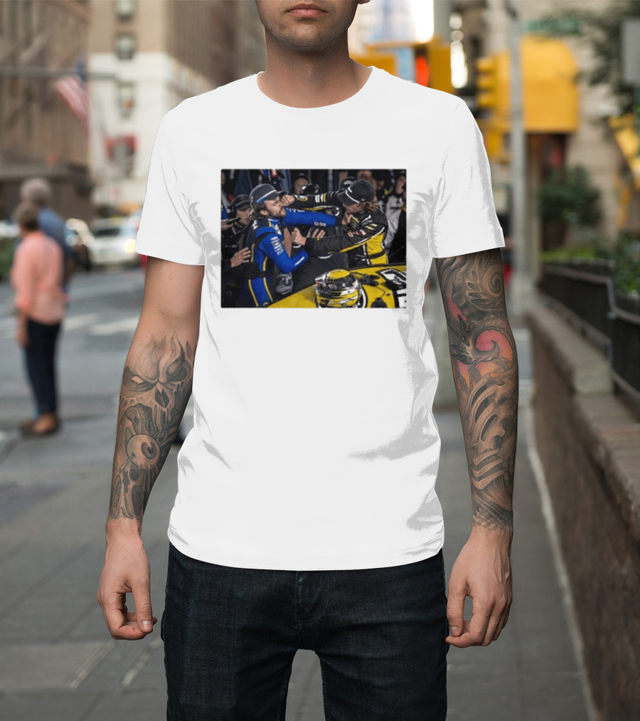 Carson Hocevar Vs Ryan Blaney NASCAR Fight Racing Rivalry Scene T-Shirt