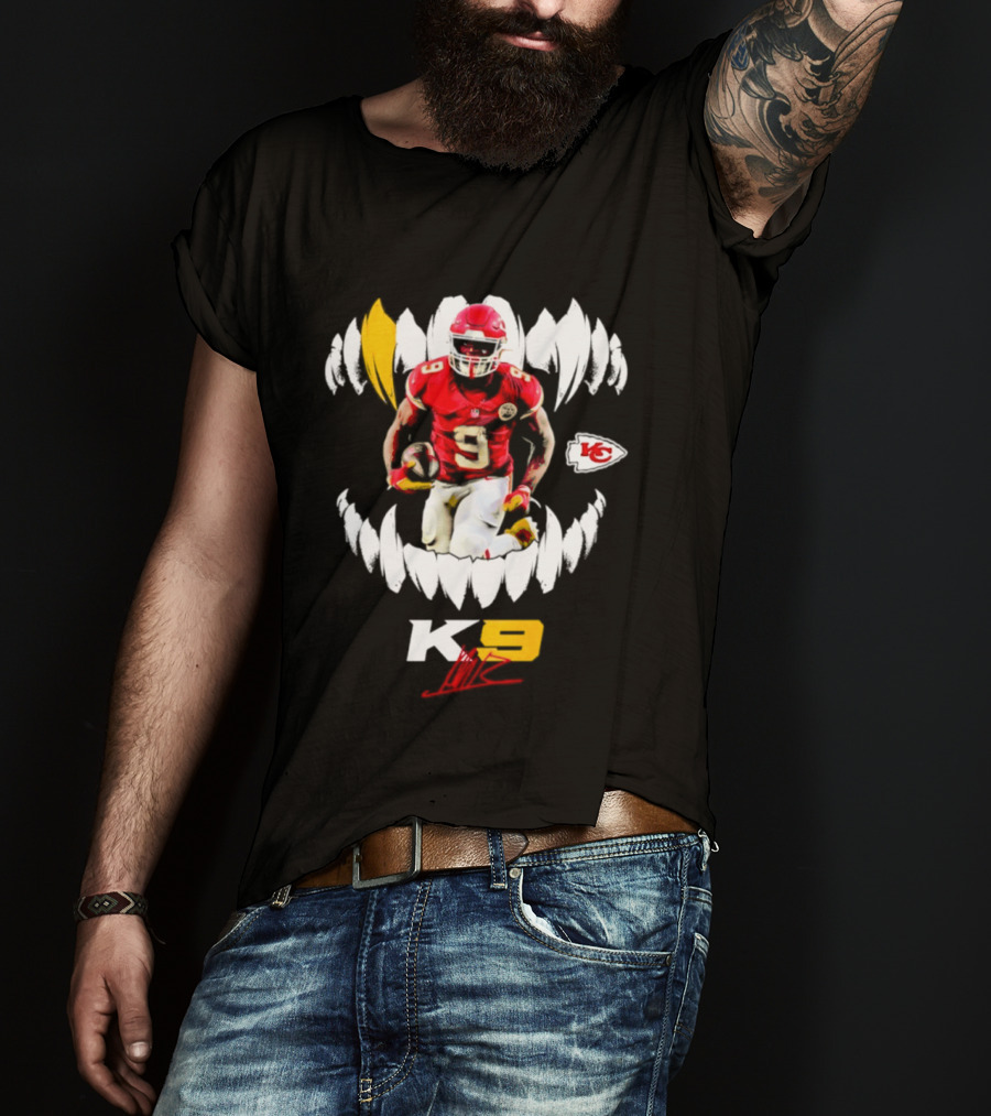 Kansas City Chiefs K9 Kenneth Walker III Football Teeth T-Shirt