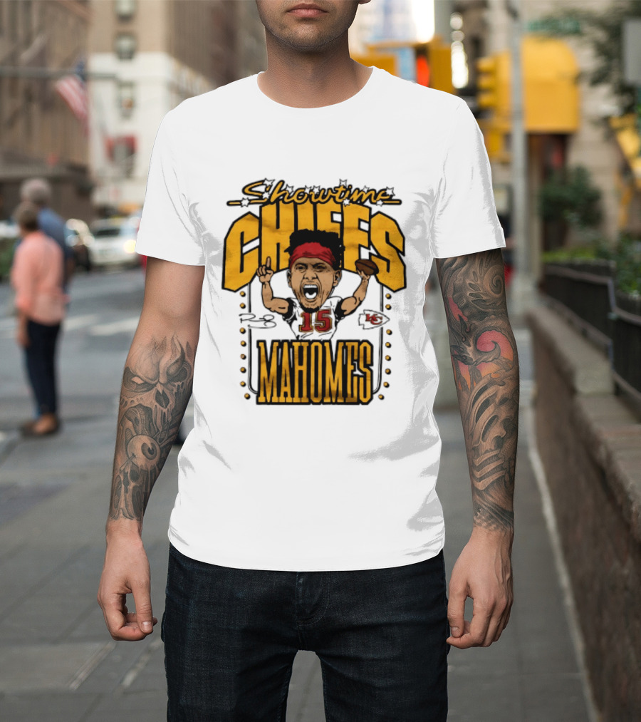 Showtime Chiefs Patrick Mahomes 15 Caricature T-Shirt