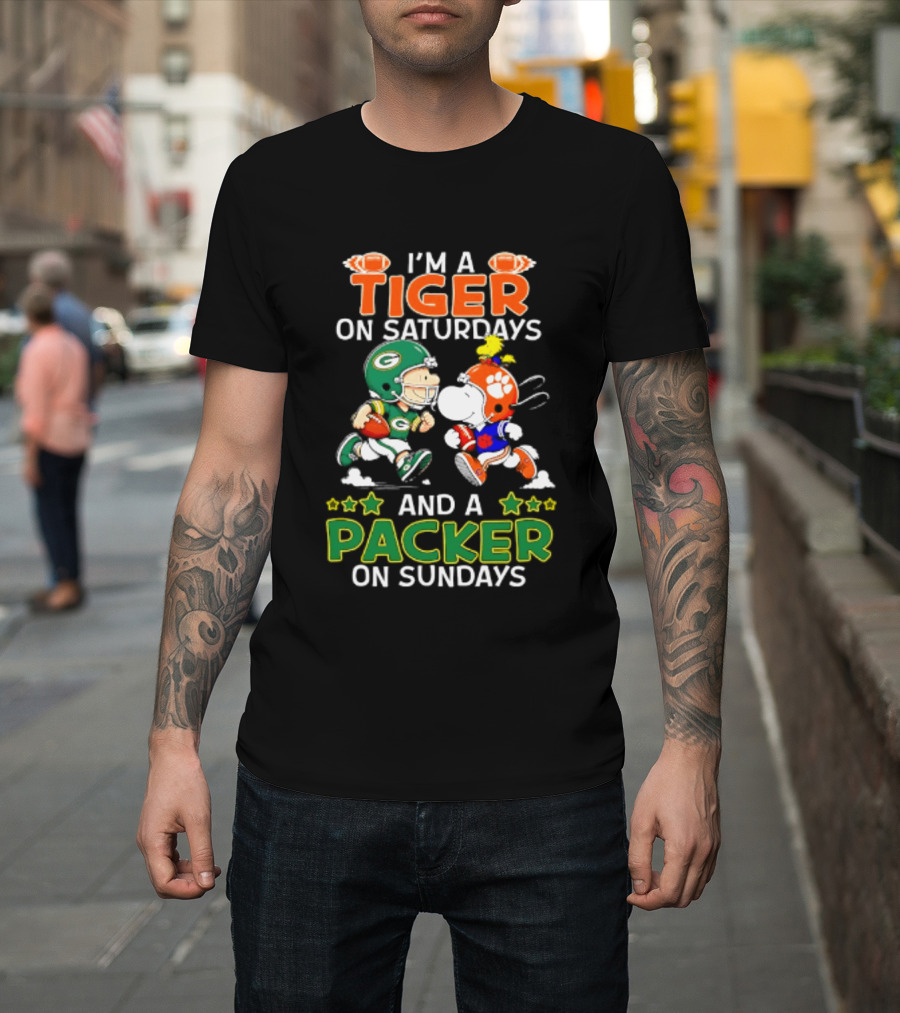 Clemson Tigers Fan On Saturdays Green Bay Packers Supporter On Sundays Football Peanuts T-Shirt