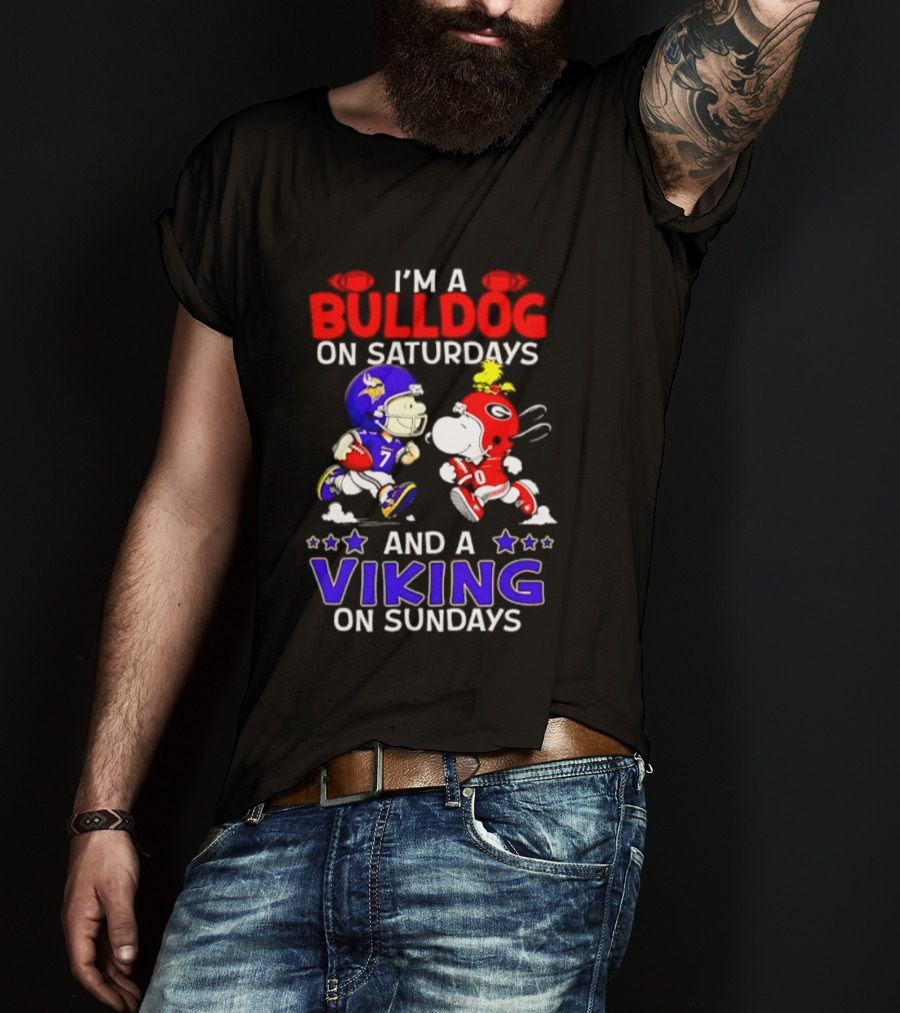 I'm A Bulldog On Saturdays And A Viking On Sundays Football Peanuts T-Shirt
