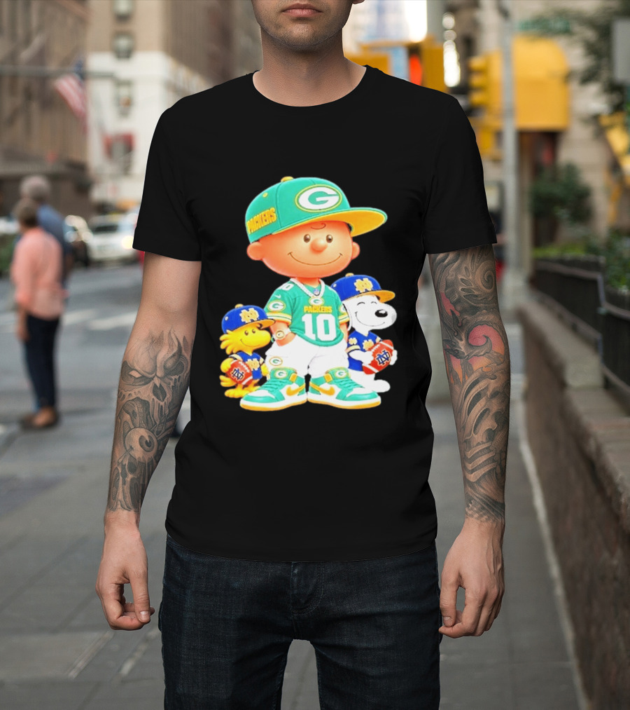 Peanuts Green Bay Packers Notre Dame Fighting Irish Football Characters Charlie Brown Snoopy Woodstock T-Shirt