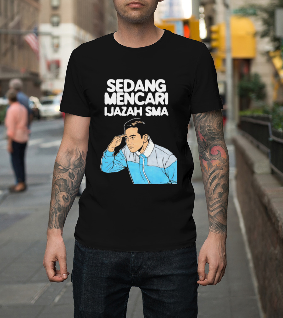 Sedang Mencari Ijazah SMA Man In Blue Jacket Visual T-Shirt