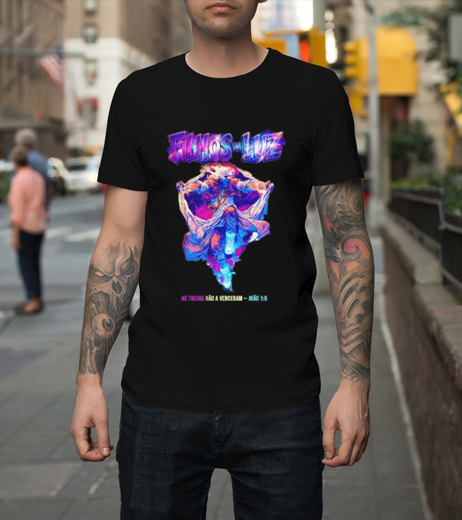 Filhos Da Luz As Trevas Não A Venceram João 1 5 Vibrant Angelic Warrior T-Shirt