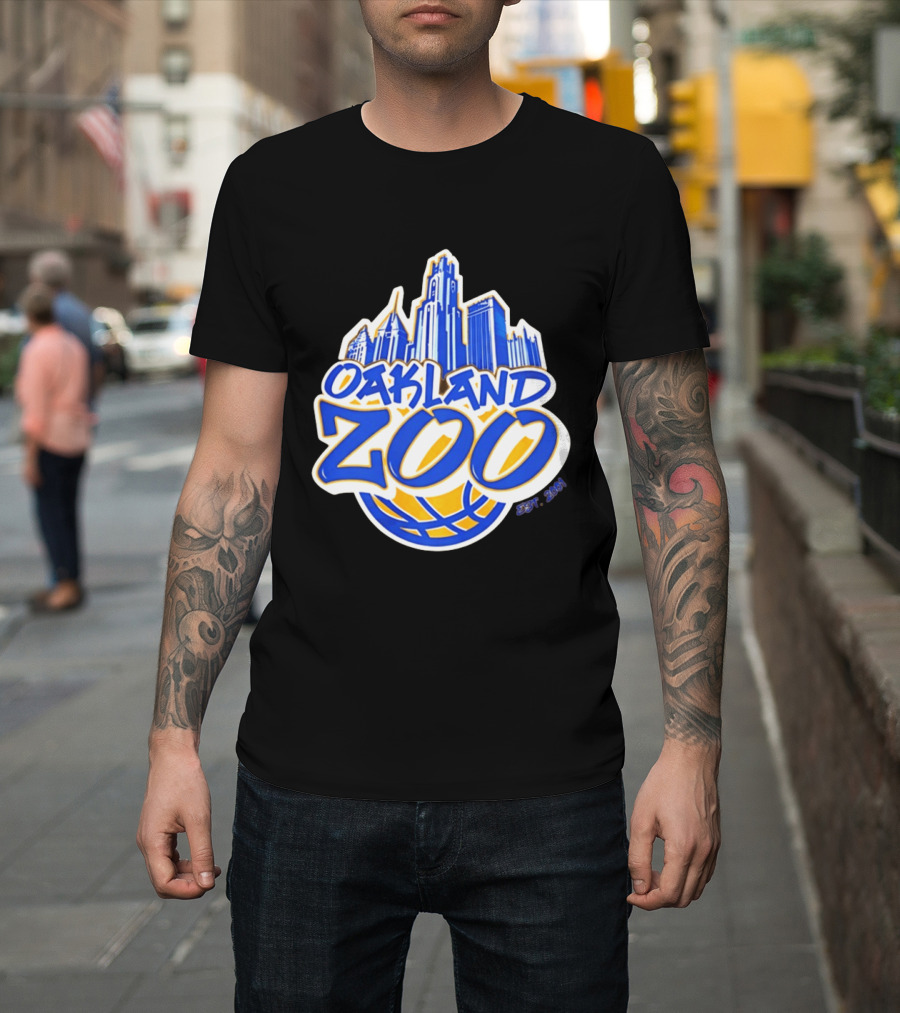 Pittsburgh Panthers Oakland Zoo Est. 2001 You Vs The Zoo 2026 T-Shirt