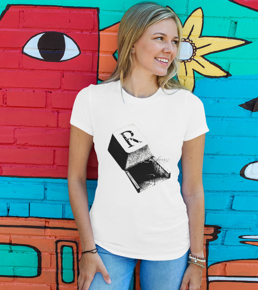 R Raspberry Minimalist Keyboard Key Block T-Shirt