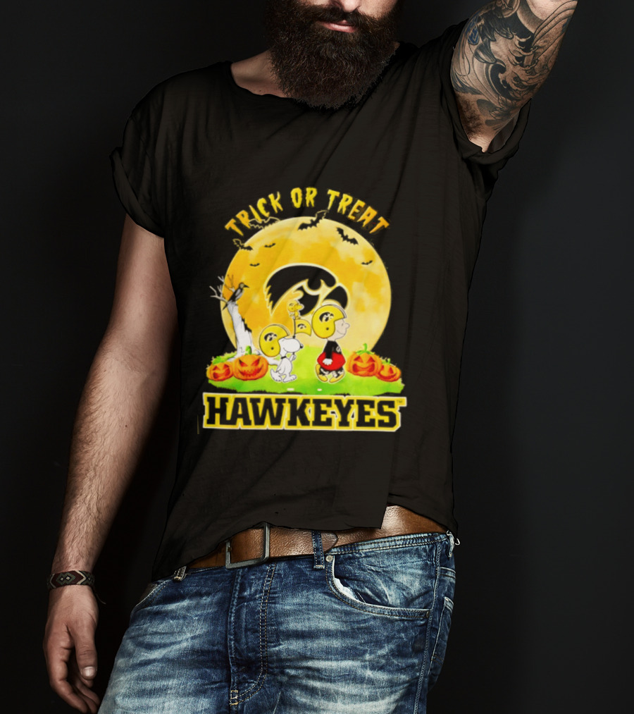 Halloween Trick Or Treat Hawkeyes Peanuts Abbey Road 2026 T-Shirt