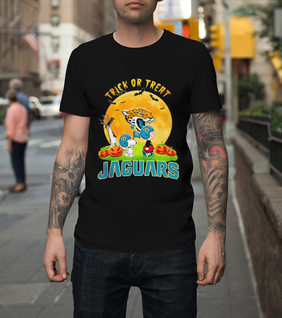 Trick Or Treat Jacksonville Jaguars Peanuts Halloween Abbey Road 2026 T-Shirt
