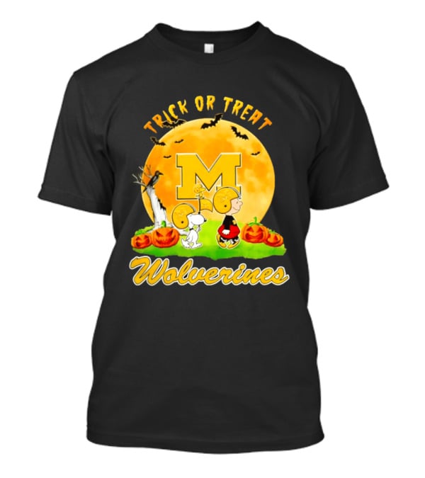Michigan Wolverines Peanuts Trick Or Treat Halloween Moon T-Shirt