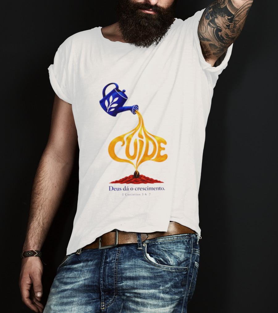 Cuide Deus Dá O Crescimento 1 Coríntios 3 6 7 Watering Can T-Shirt