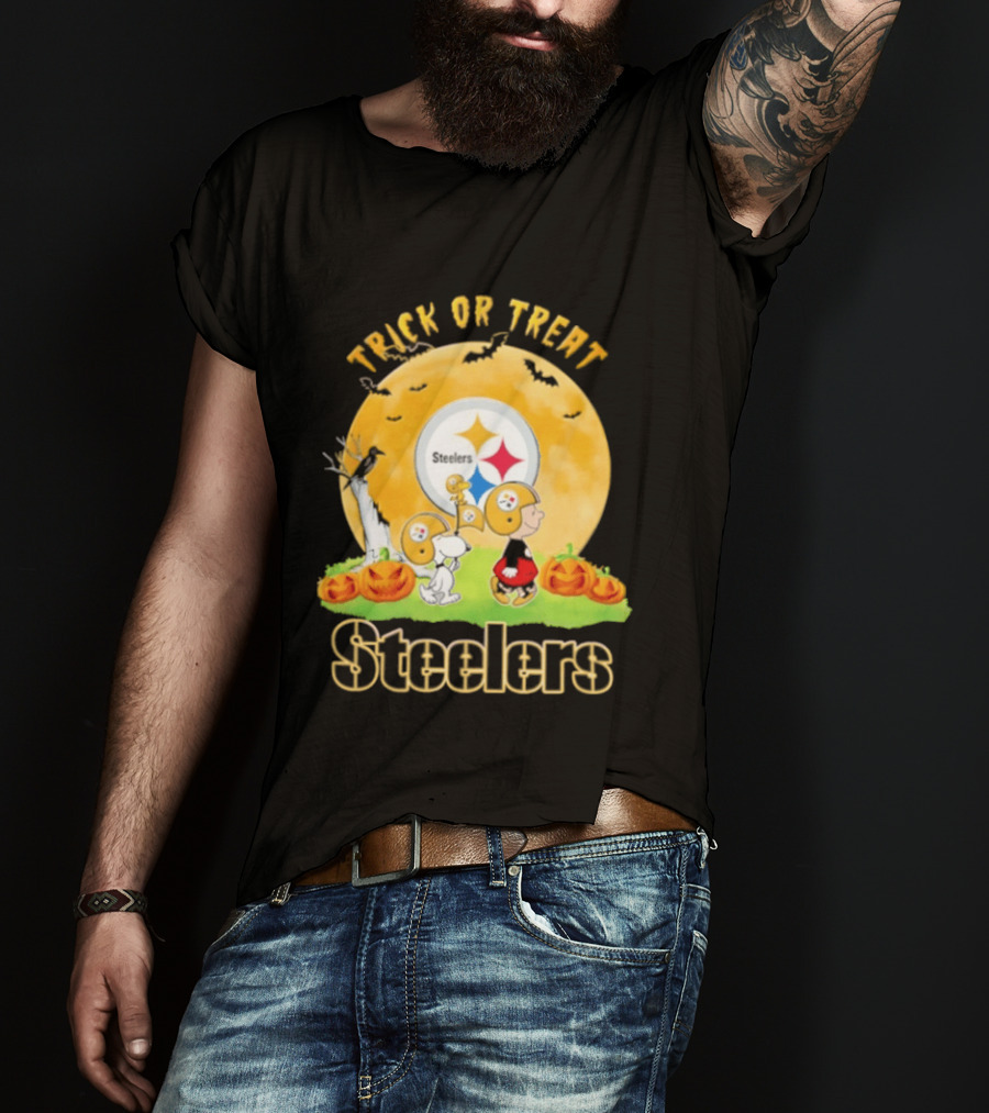 Pittsburgh Steelers Peanuts Trick Or Treat Halloween Abbey Road 2026 T-Shirt