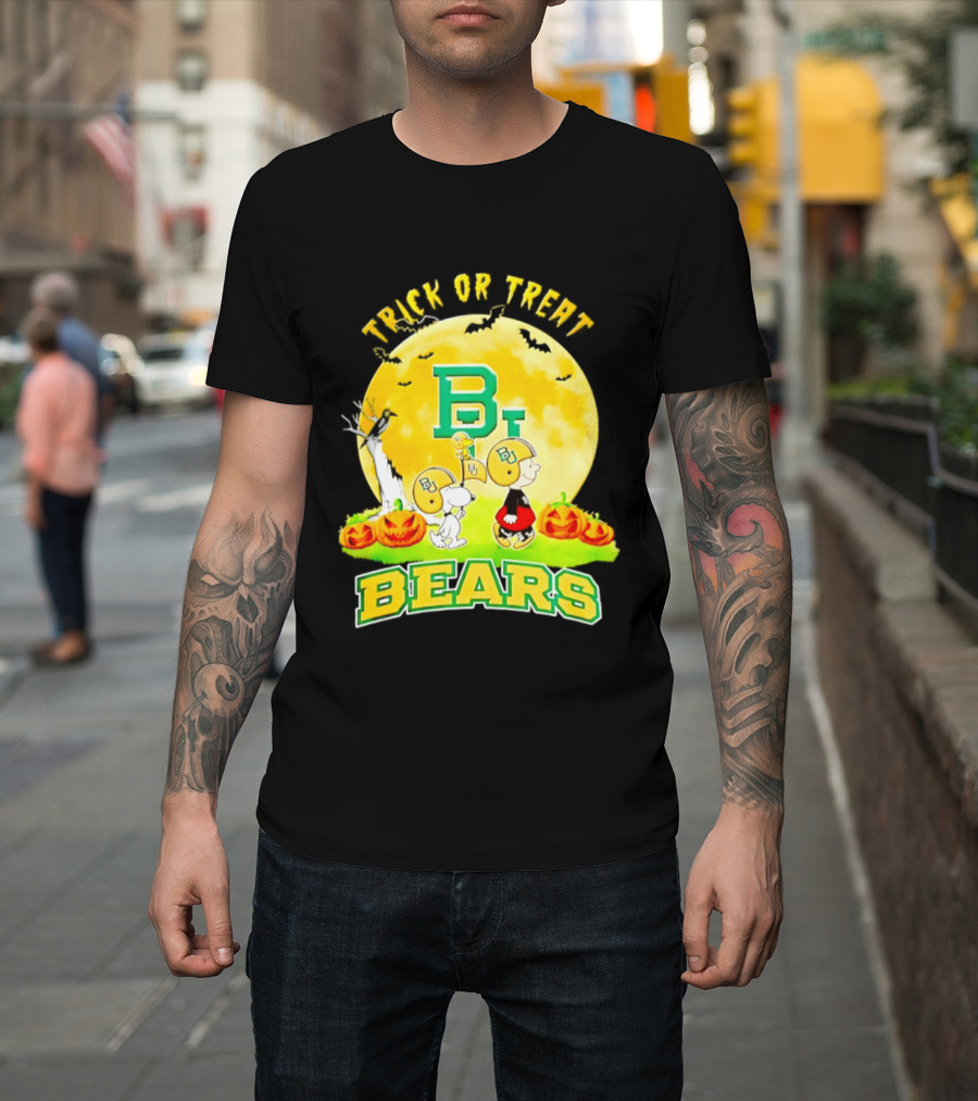 Baylor Bears Peanuts Trick Or Treat Halloween Football Helmets Pumpkins 2026 T-Shirt