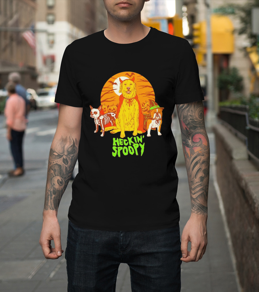 Heckin' Spoopy Dogs Halloween Golden Retriever Skeleton Costume Pumpkin Moon T-Shirt