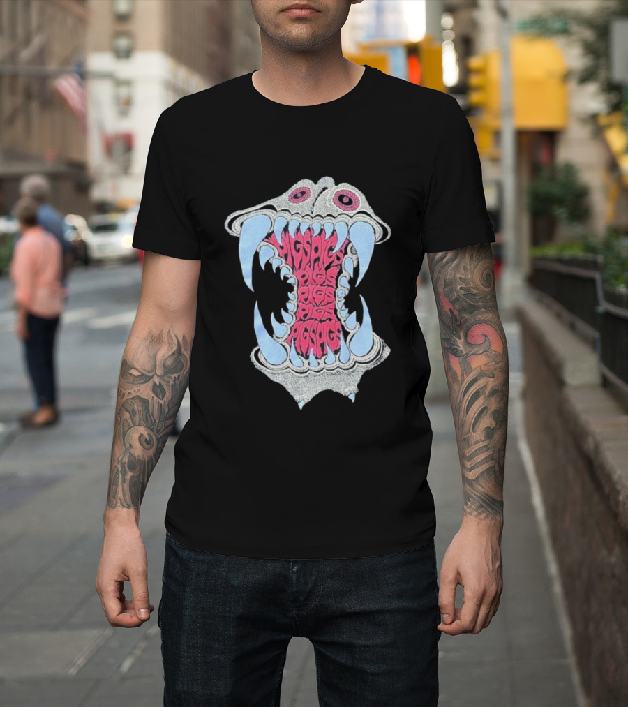 Pigsx7 Hippo Psychedelic Fang Mouth Design T-Shirt