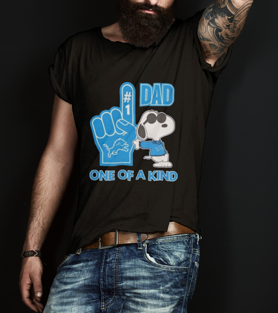 Detroit Lions Snoopy #1 Dad One Of A Kind T-Shirt