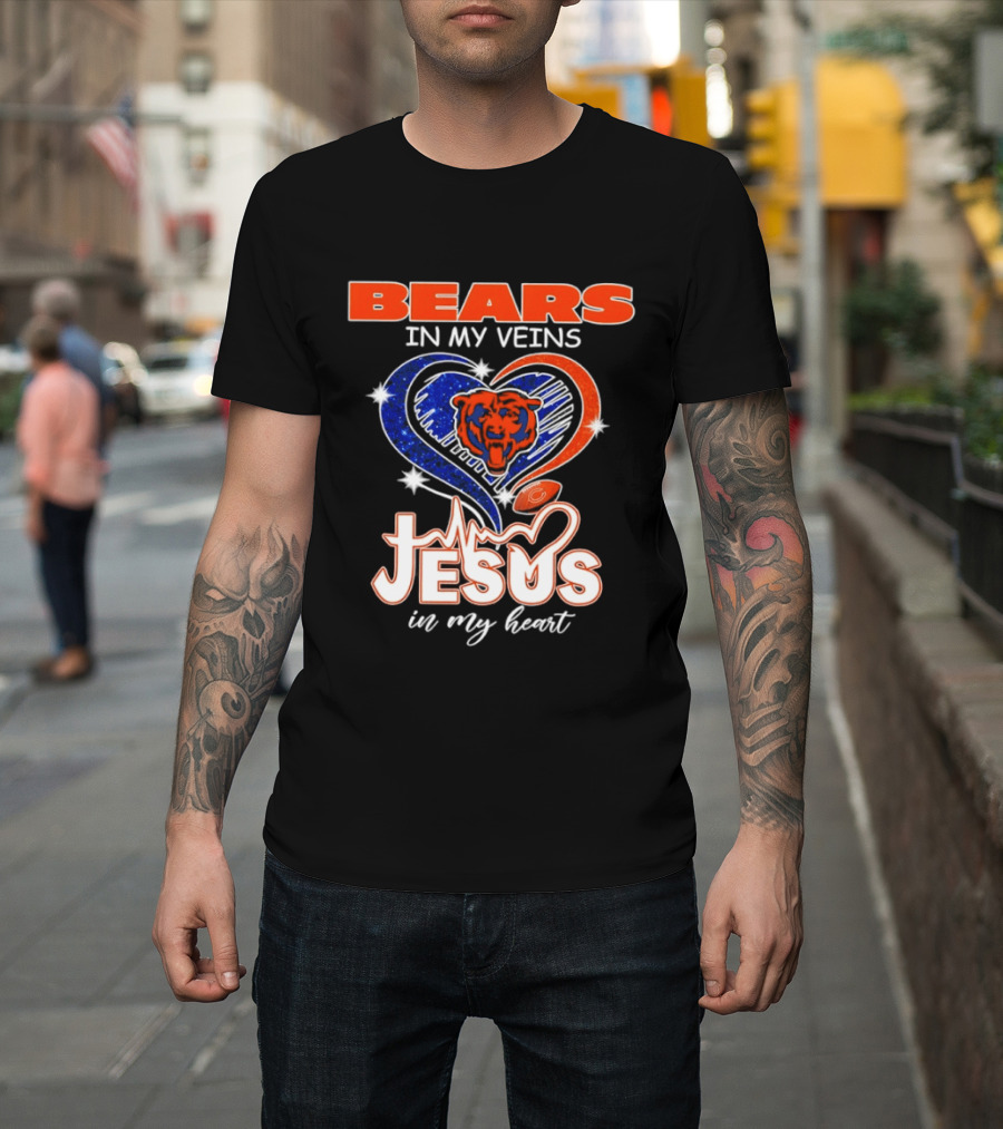 Bears In My Veins Heartbeat Jesus In My Heart T-Shirt