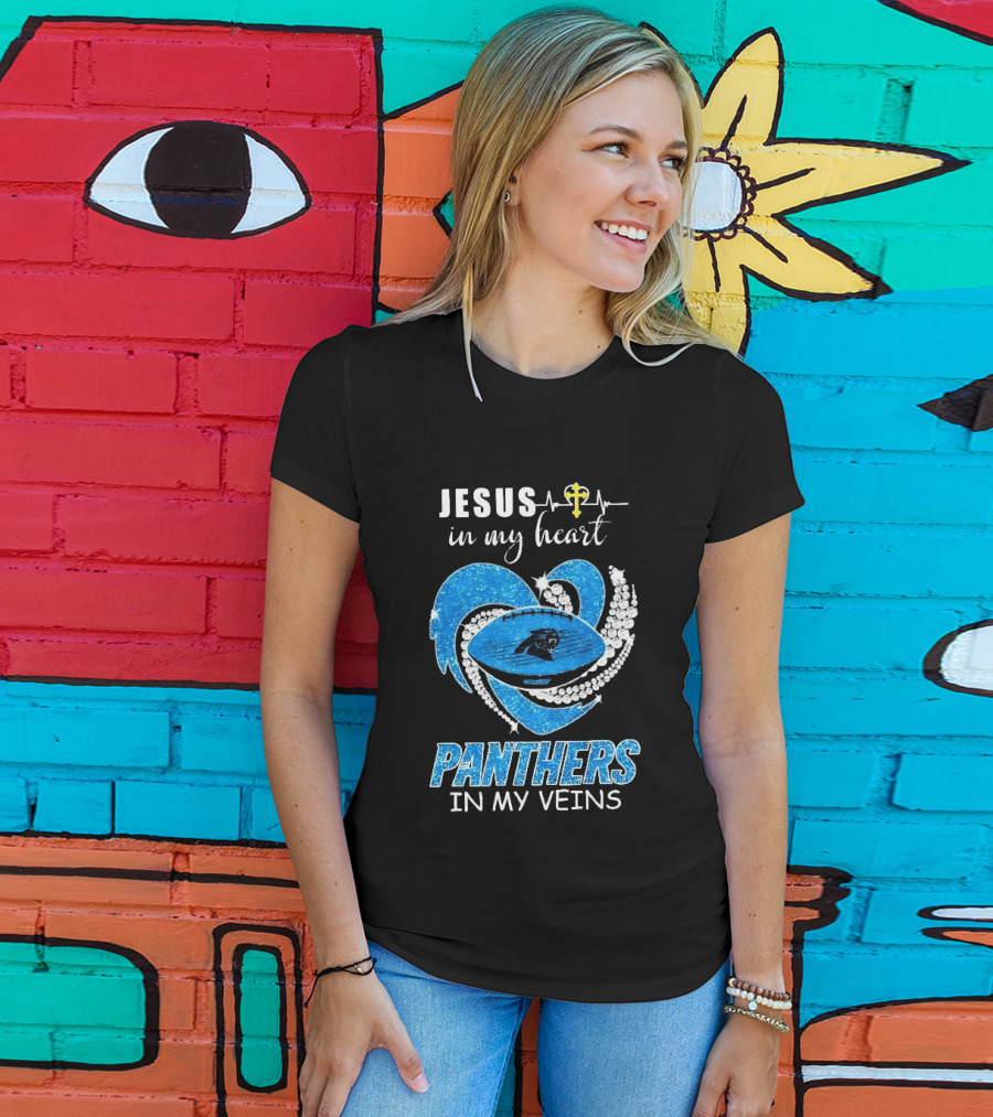 Jesus In My Heart Panthers In My Veins Diamond Heart Christian T-Shirt