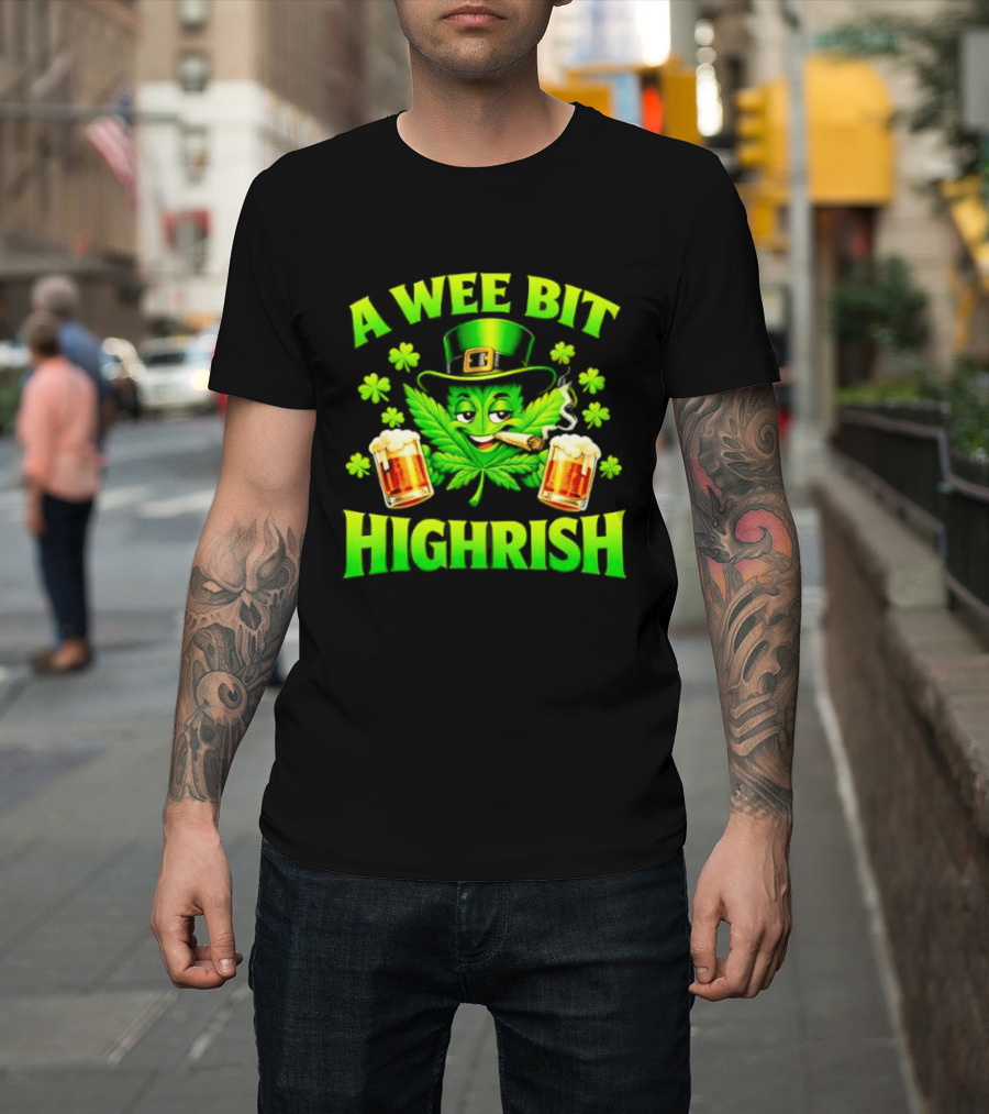 A Wee Bit Highrish St Patrick's Day Smoking Leprechaun Beer Shamrock T-Shirt