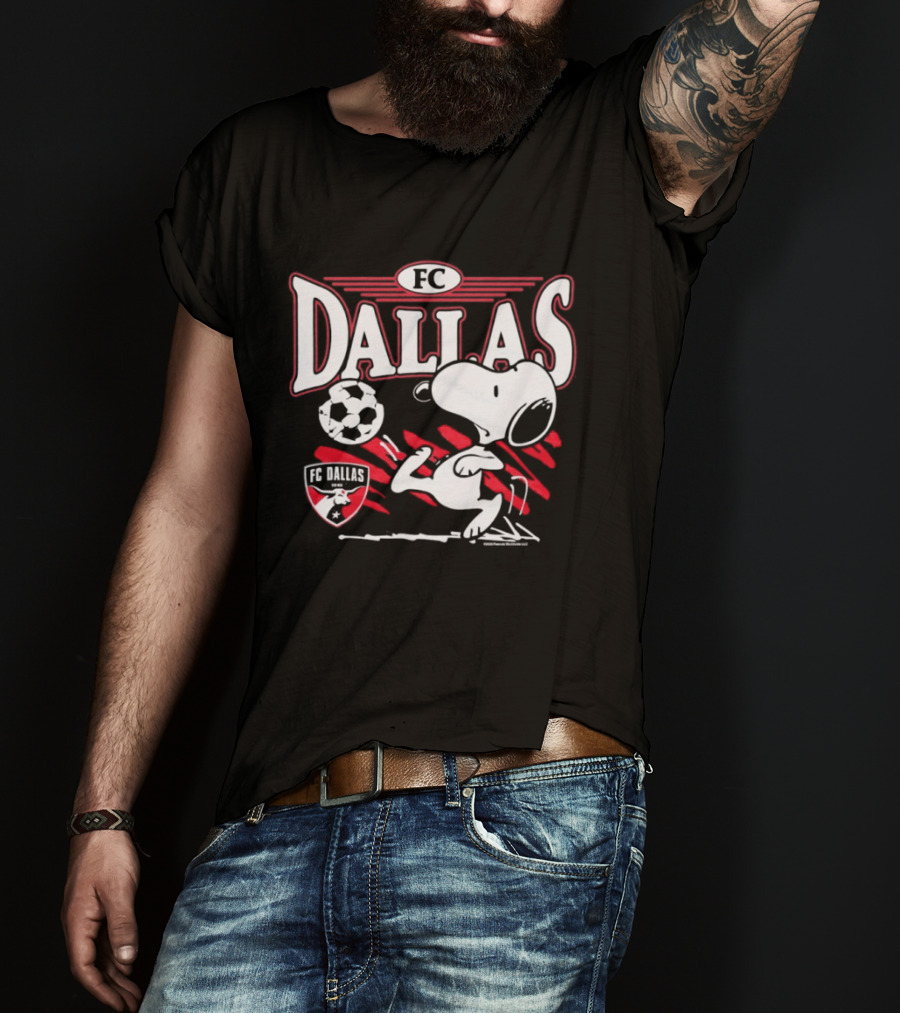Peanuts Snoopy FC Dallas Soccer Collaboration T-Shirt