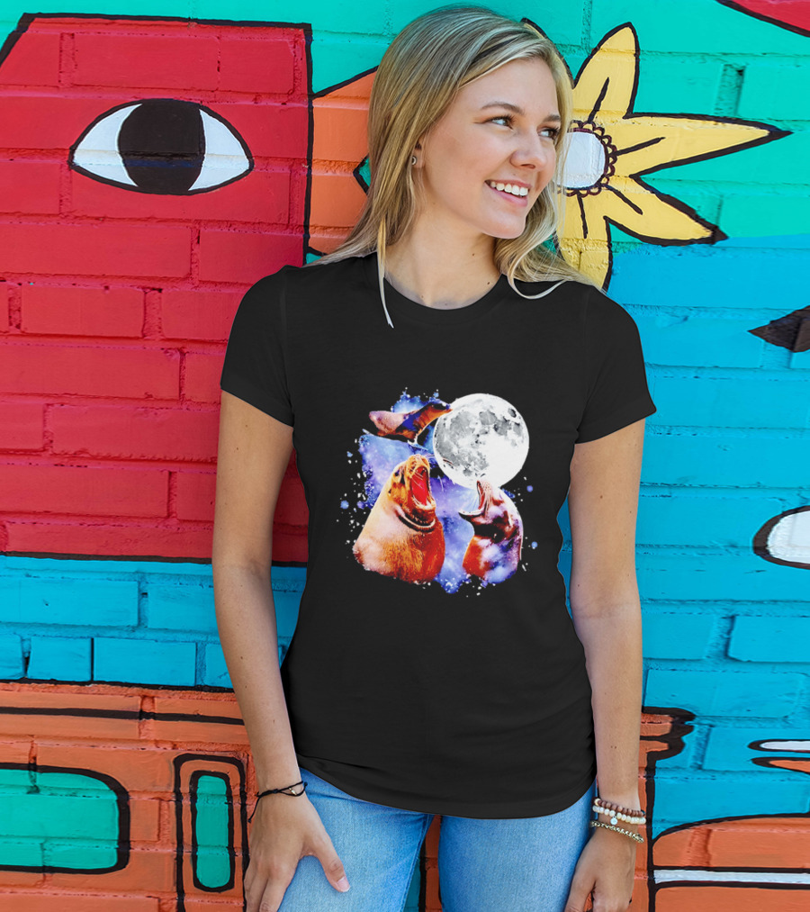 Sea Lion Trio Howling At The Moon In Outer Space Scene T-Shirt