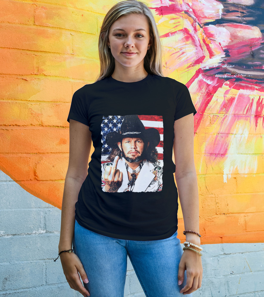 If That Ain't Country David Allan Coe USA Flag Middle Finger T-Shirt