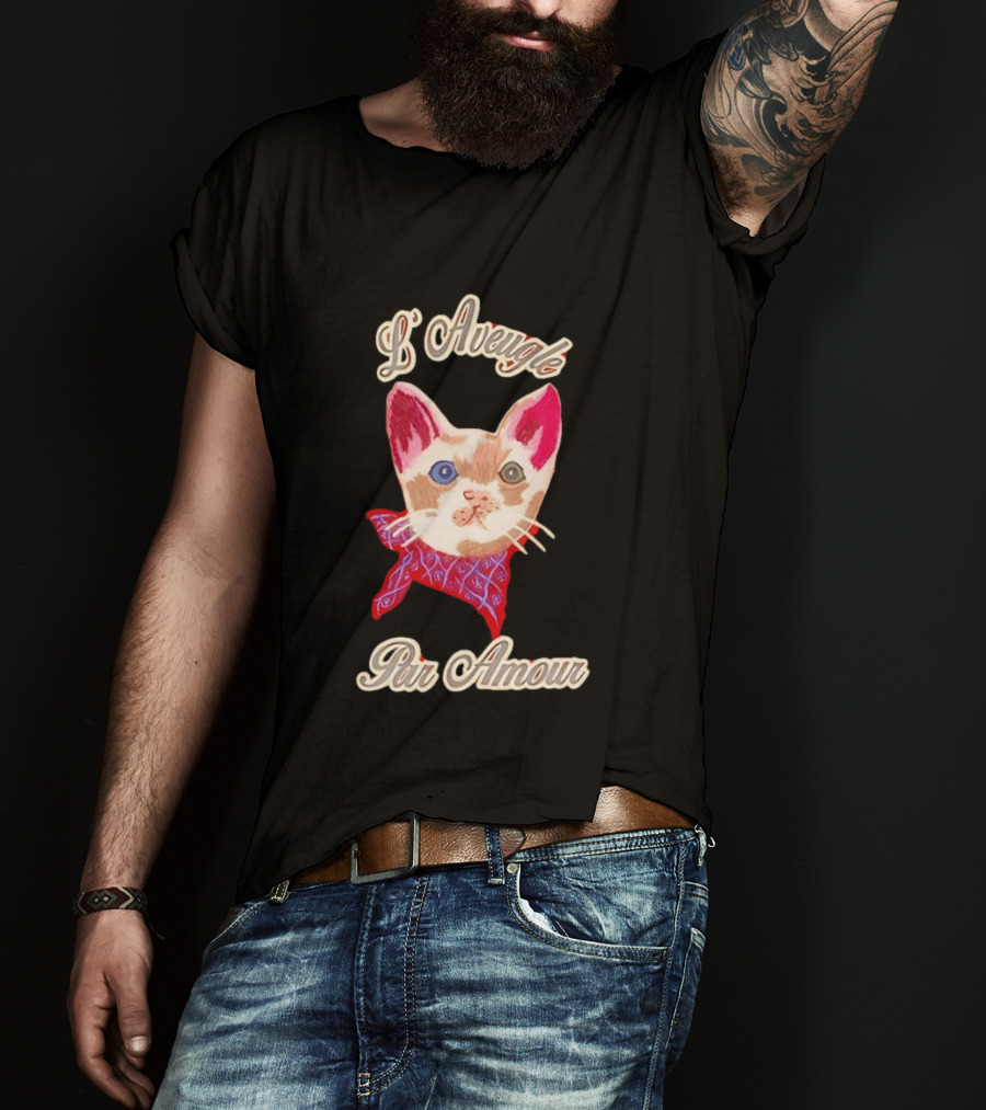 L'Aveugle Par Amour Cute Cat With Red Bandana T-Shirt